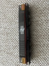 Hornby R250 BR Class 58 Diesel Loco 58001 Railfreight Livery OO Gauge. Running