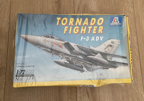 L283 italeri model kit 179 - italeri,