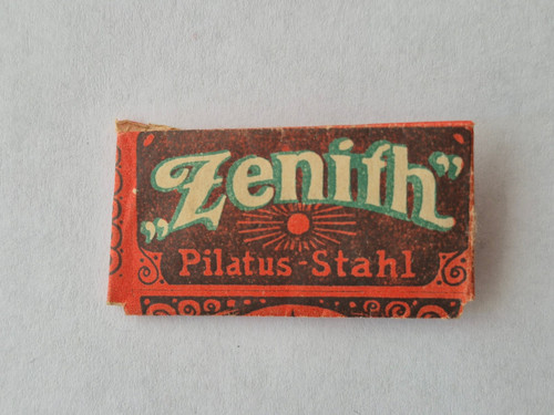 Vintage razor blade - razor,