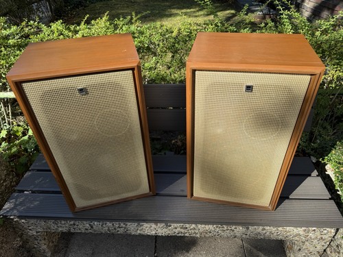 Pair sharp 501 - h, vintage