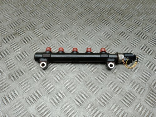 Vauxhall antara fuel injector - vauxhall,
