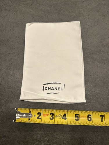Chanel small pouch - small, bag