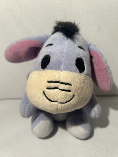 Disney store exclusive winnie - store,