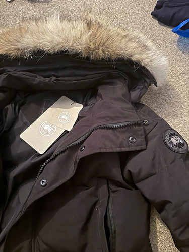 Canada goose black badge - canada,