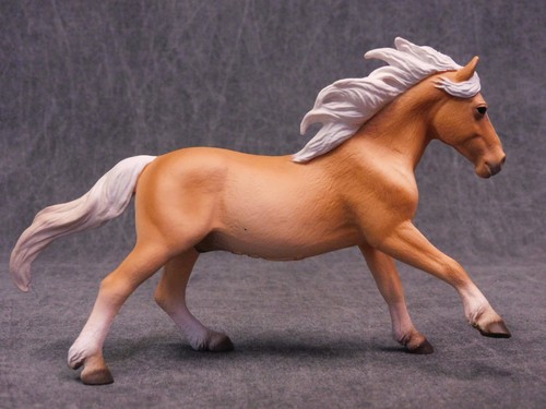 Collecta new haflinger - *,
