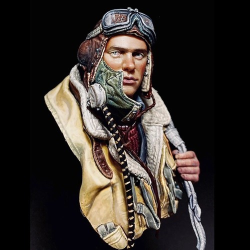Resin soldier ancient - resin,