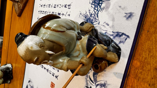 Chinese art pottery fisherman - chinese,