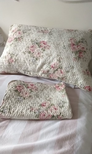 Pare vintage quilted pillow - pare,