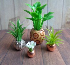 1:12 Dolls House Miniature: 4x