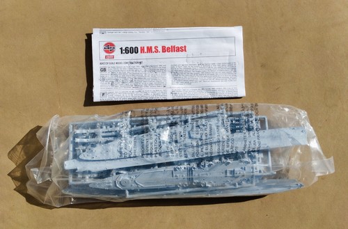 Airfix a50069 600 scale - scale, hms