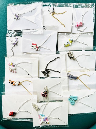 Animals/unicorns/cats