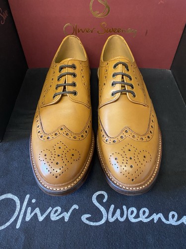Oliver sweeney brand new - sweeney,,