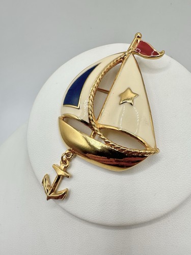 Vtg avon enamel sailboat - vtg,