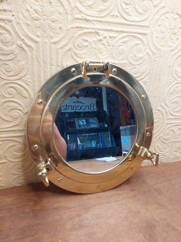Polished brass porthole - 11.5",