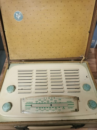 Vintage vidor radio - vidor,