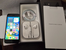 Boxed - Apple iPhone 8 - 64GB
