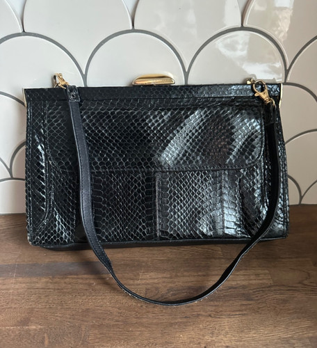 Vintage black real - vintage,