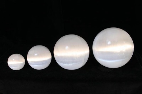 Beautiful selenite crystal - selenite,