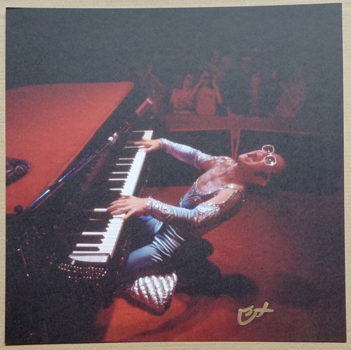 Elton john diamonds signed - elton,