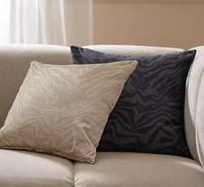 2 Pack  Habitat Zebra Print