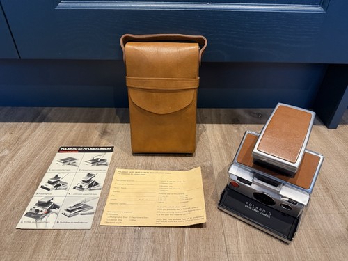 Vintage polaroid land - sx-70,