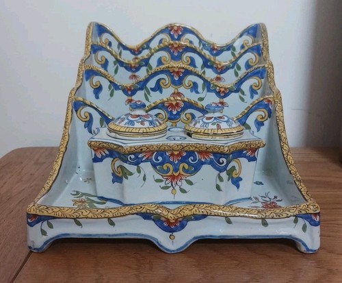 Quimper tin glazed - glazed, segmented