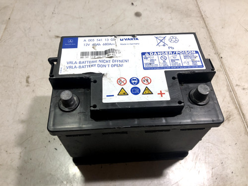 Varta car battery a0055411301 - varta,