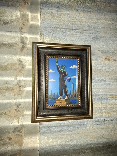 Bit statue liberty - bit,