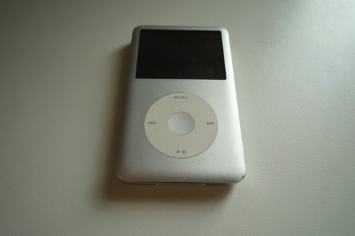 Apple ipod classic 7th - ipod,