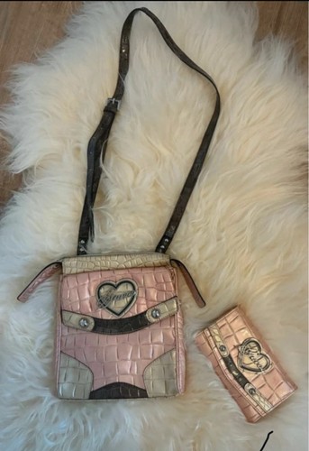 Rare y2k pink authentic guess - pink,