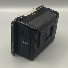 Zenza Bronica ETRS 220 back -