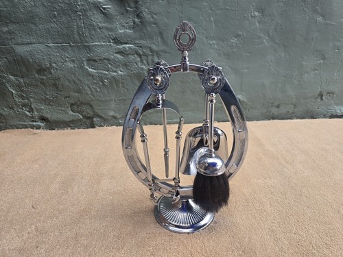 Lanthe horseshoe companion set - lanthe,
