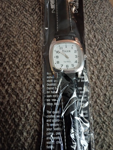 Eiger white dial silver tone - white,