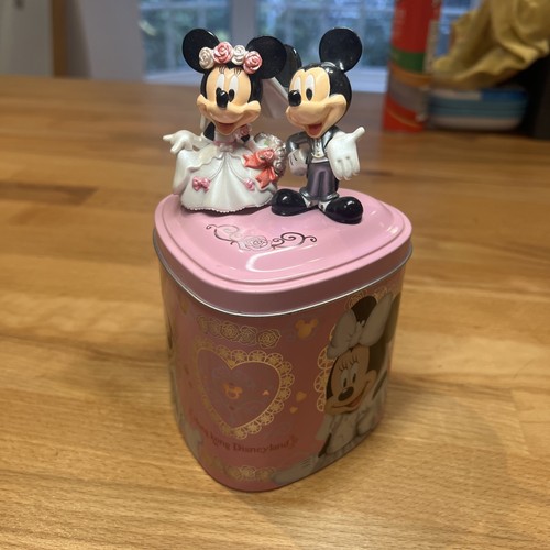 Mickey and minnie wedding tin - minnie,