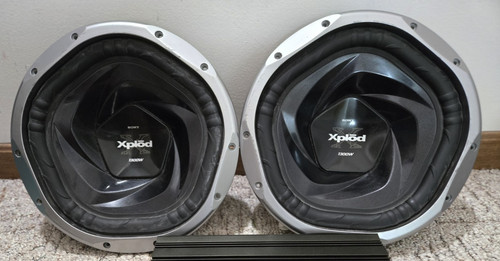 Pair sony xplod speakers - pair,
