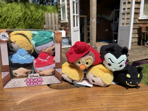 Sleeping beauty tsum sets - sleeping,