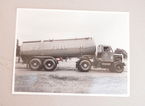 Commercial works photo - commercial,