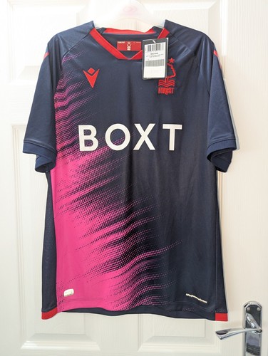 Bnwt nottingham forest away - nottingham,
