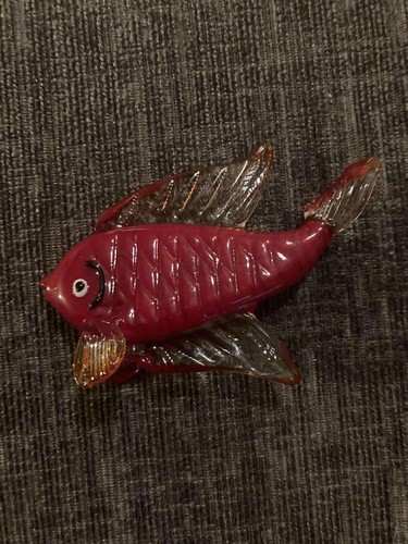 Objets art red glass - red, fish