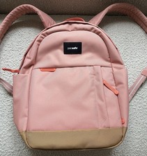 Pacsafe Backback- Antitheft- 15L- Rose Pink
