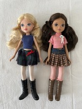 Moxi Girlz Horse Riding club Sophena & Avery dolls