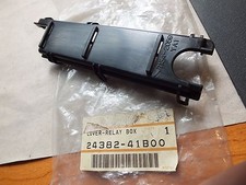 New Genuine Nissan Micra K11e 92-95 Fuse relay box cover  24382-41B00  N25B