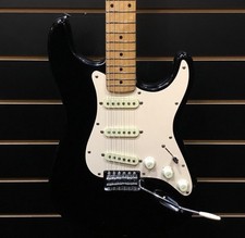 Fender stratocaster squier - fender,