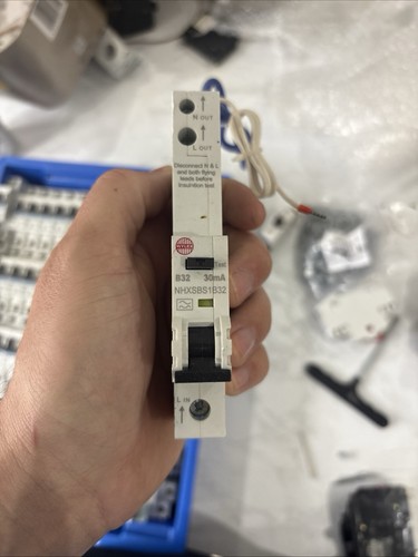 Wylex b32 nhxsbs1b32 - b32, type