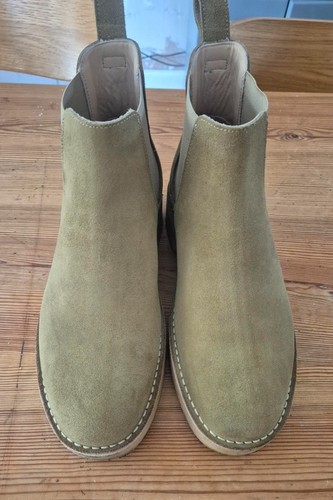 Clarks chelsea boots