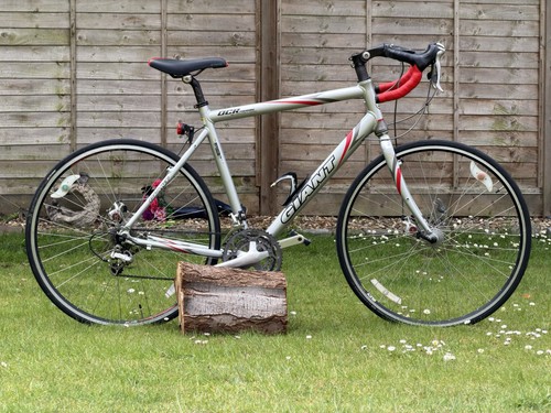 Road bike giant - road, ocr