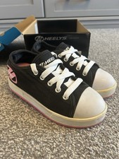 Heelys Fresh X2 pink and black size Uk 1