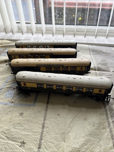 Triang pullman coaches - triang,