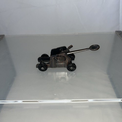 Diecast metal antique brass - metal,