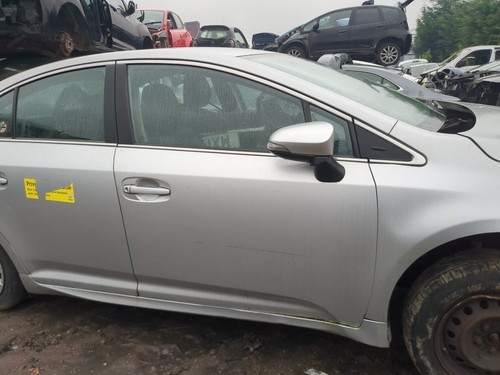 Toyota avensis 2015 2018 - toyota,